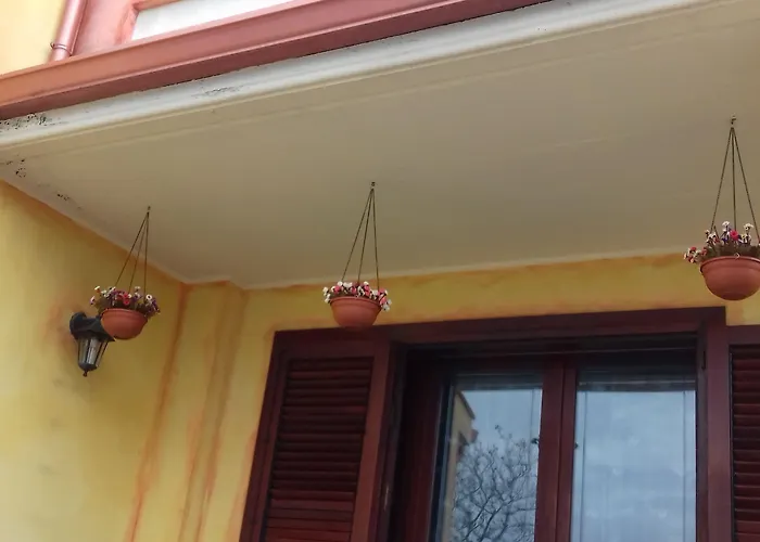 住宿加早餐酒店 Il Girasole 阿塞米尼