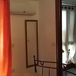 Il Girasole לינה וארוחת בוקר אסמיני